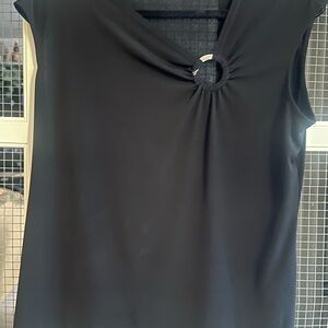 Jones Studio Black Sleeveless Blouse